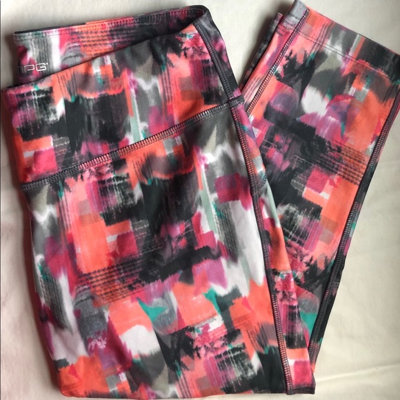 Colorful Cropped Leggings - Picture 8 of 8